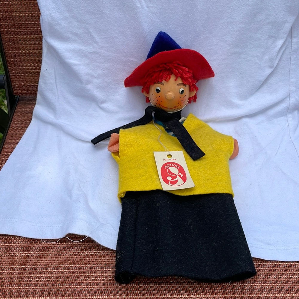 GDR Sonni Hand Puppet